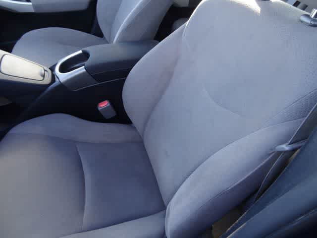 Thumbnail: 2015 Toyota Prius - 7