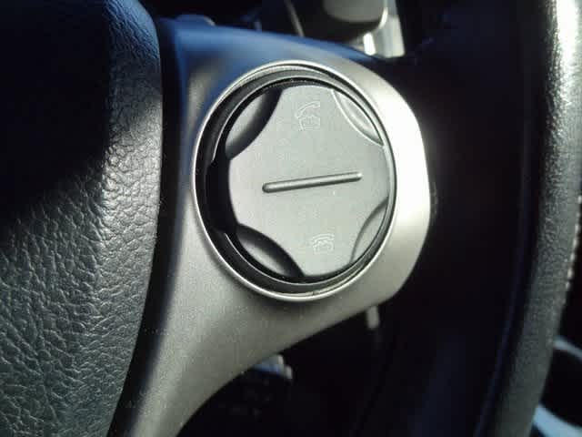 Thumbnail: 2012 Toyota Camry - 10