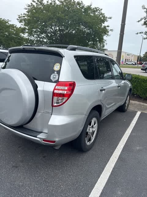 Thumbnail: 2012 Toyota RAV4 - 8