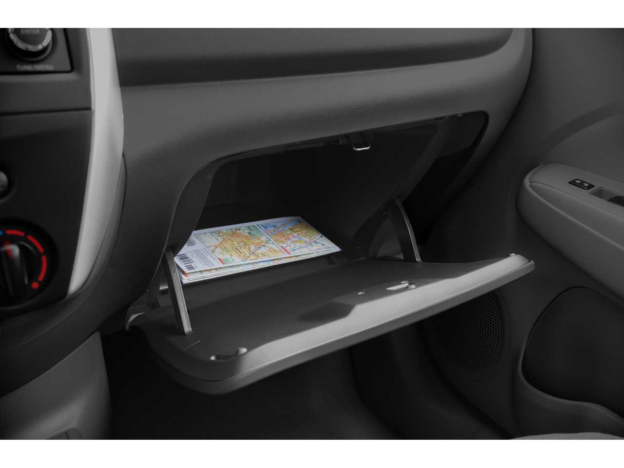 Thumbnail: 2015 Nissan Versa - 12