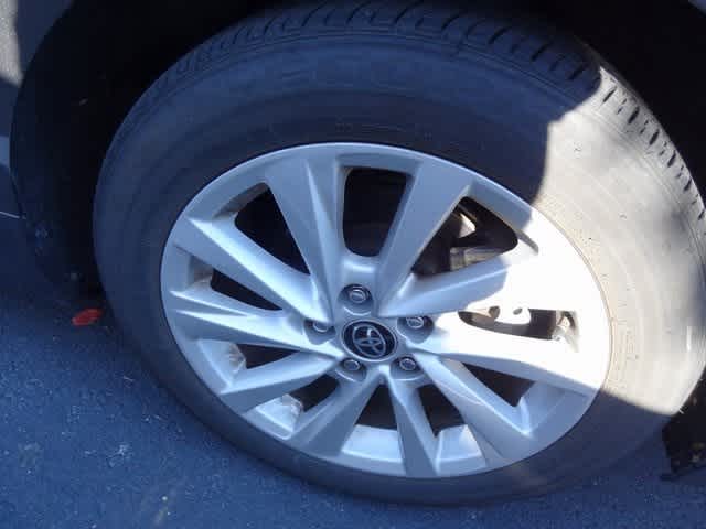 Thumbnail: 2024 Toyota Camry - 17