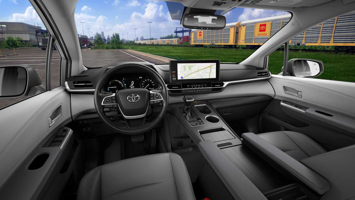 Thumbnail: 2026 Toyota Sienna - 19