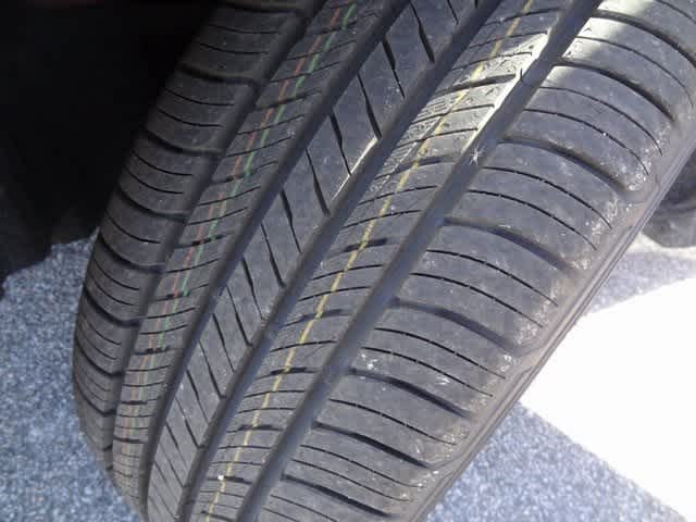 Thumbnail: 2023 Toyota Corolla Cross - 32