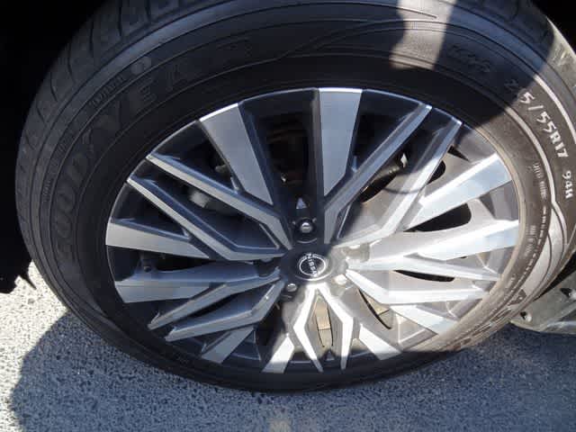 Thumbnail: 2023 Nissan Altima - 25