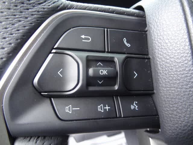 Thumbnail: 2025 Toyota Tacoma - 10