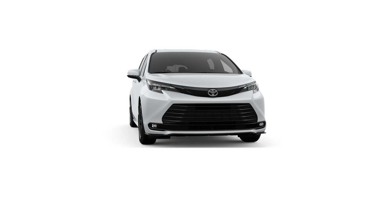 Thumbnail: 2026 Toyota Sienna - 16