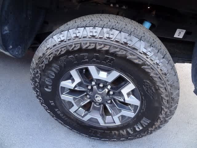Thumbnail: 2023 Toyota Tacoma - 24
