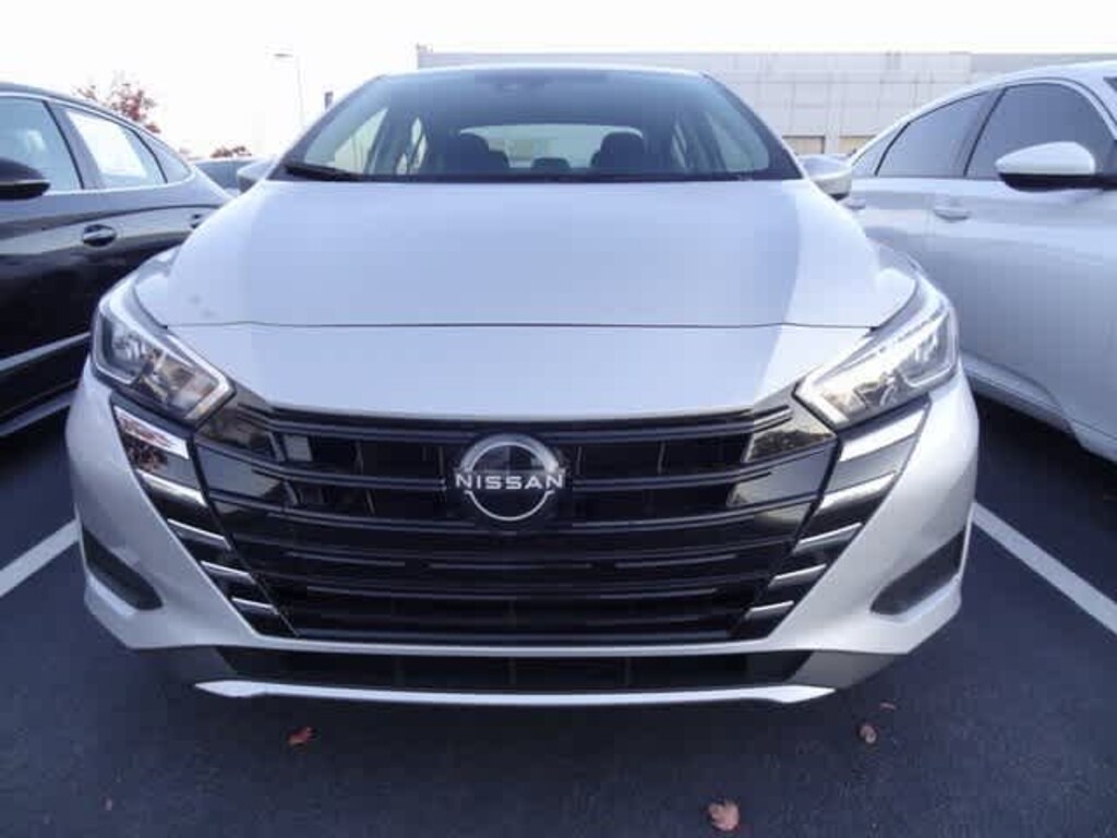 Used 2023 Nissan Versa 1.6 SV Sedan