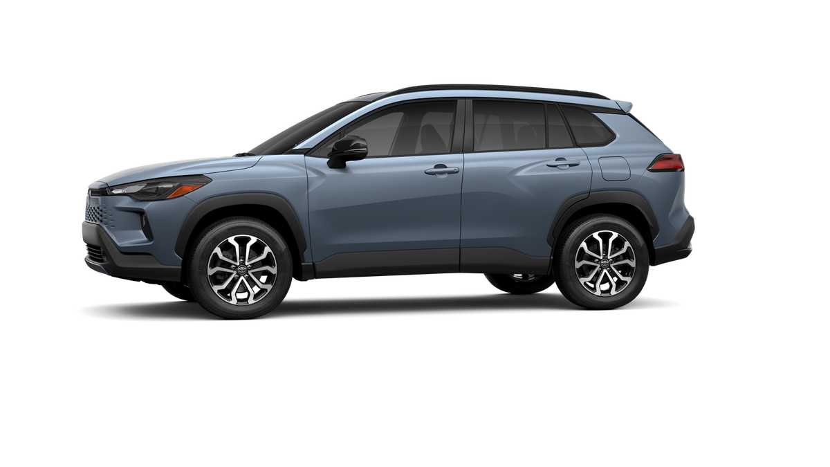 Thumbnail: 2026 Toyota Corolla Cross - 3
