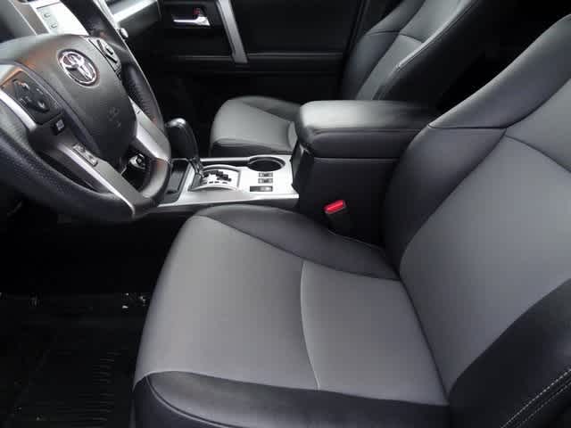 Thumbnail: 2022 Toyota 4Runner - 6