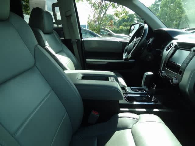 Thumbnail: 2015 Toyota Tundra - 10
