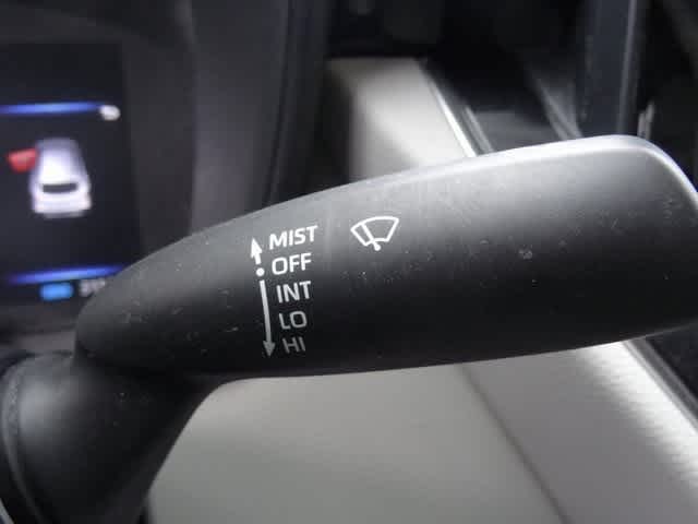 Thumbnail: 2022 Toyota Corolla Cross - 13