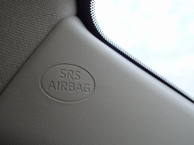 Thumbnail: 2023 Toyota RAV4 - 14