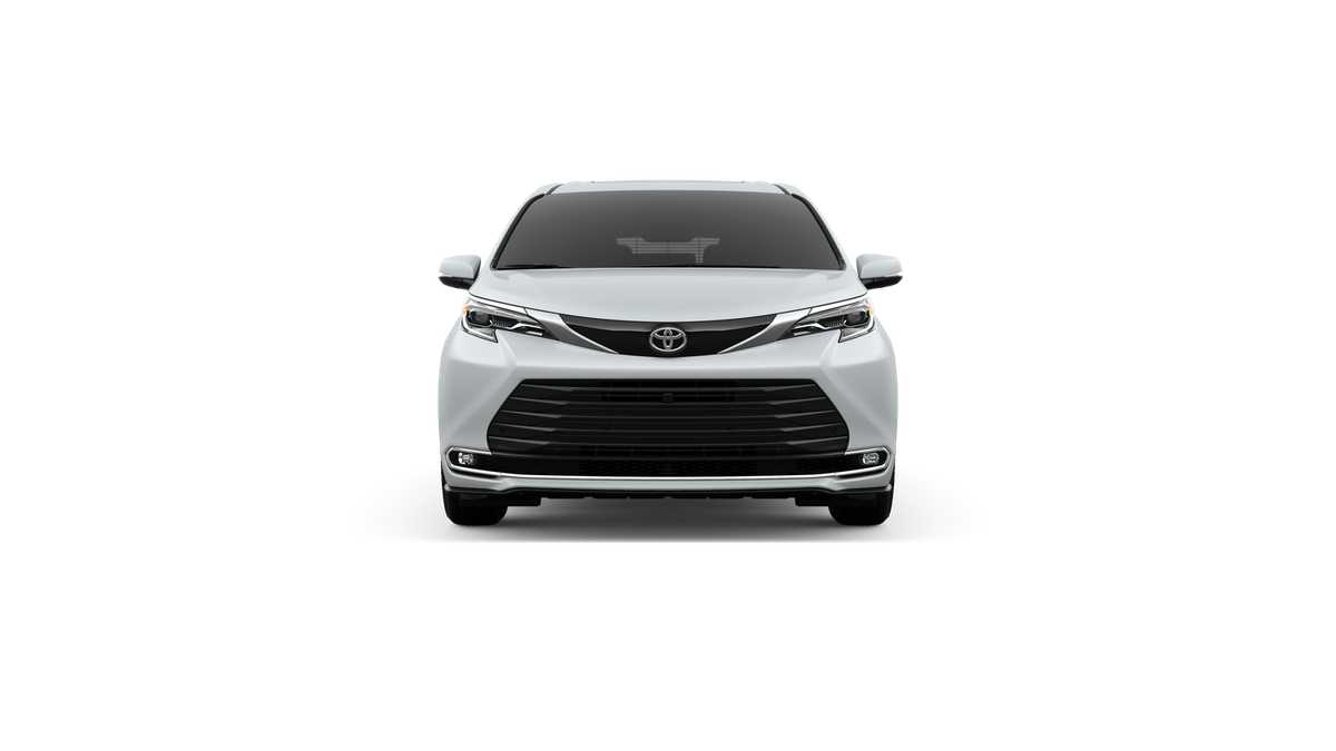 Thumbnail: 2026 Toyota Sienna - 17