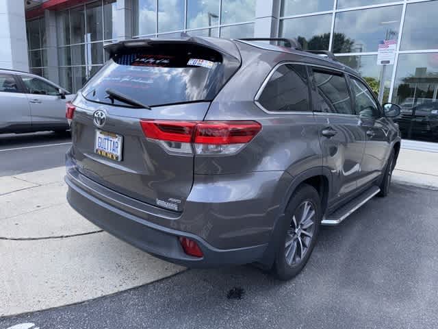 Thumbnail: 2018 Toyota Highlander - 3