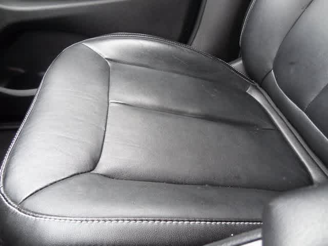 Thumbnail: 2023 Jeep Grand Cherokee - 16