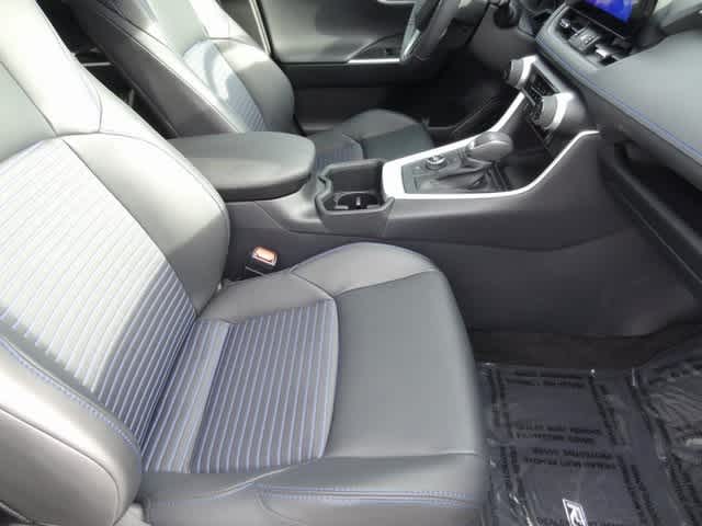 Thumbnail: 2024 Toyota RAV4 - 15