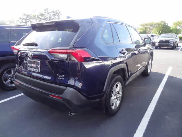 Thumbnail: 2021 Toyota RAV4 - 4