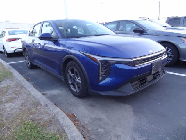 Thumbnail: 2025 Kia K4 - 3