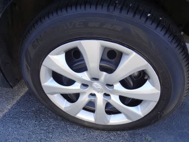 Thumbnail: 2024 Toyota Corolla - 16