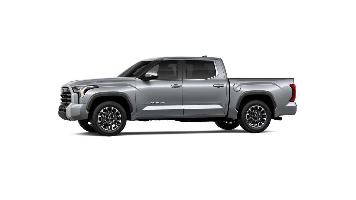 Thumbnail: 2026 Toyota Tundra - 3