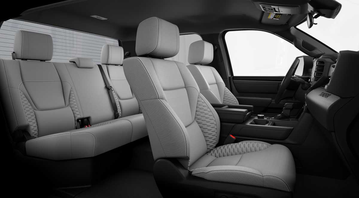 Thumbnail: 2025 Toyota Tundra - 6