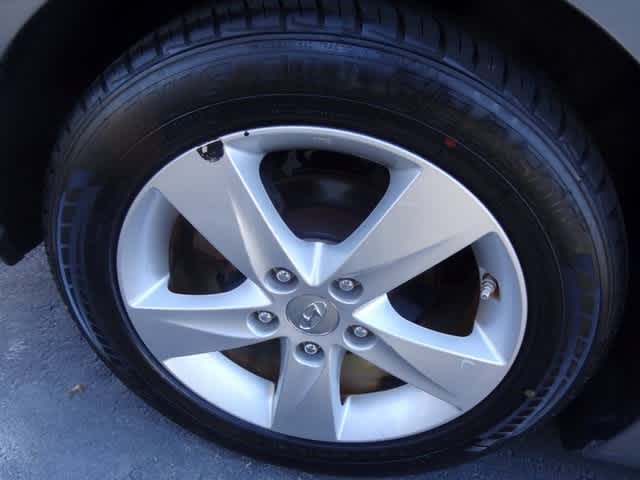 Thumbnail: 2013 Hyundai Elantra - 21