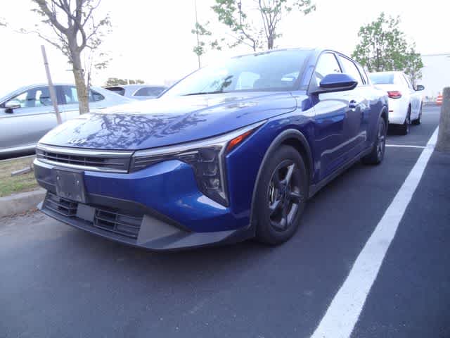 Thumbnail: 2025 Kia K4 - 1