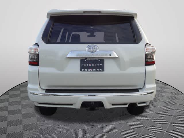Thumbnail: 2022 Toyota 4Runner - 3