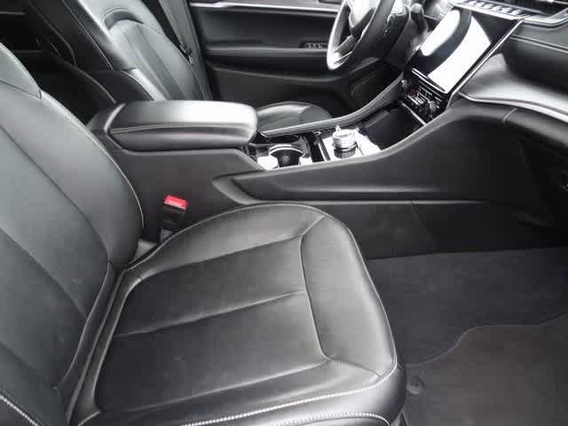 Thumbnail: 2023 Jeep Grand Cherokee - 25