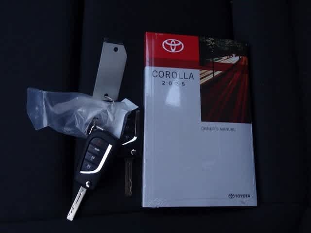 Thumbnail: 2025 Toyota Corolla - 24