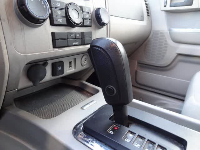 Thumbnail: 2012 Ford Escape - 9