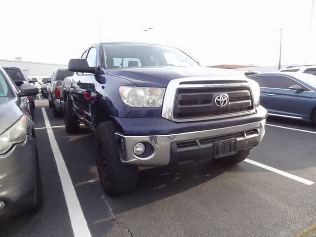 Thumbnail: 2013 Toyota Tundra - 3