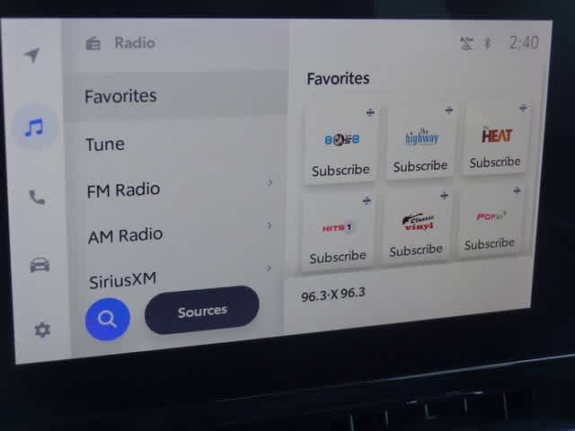 Thumbnail: 2023 Toyota Corolla Cross - 23