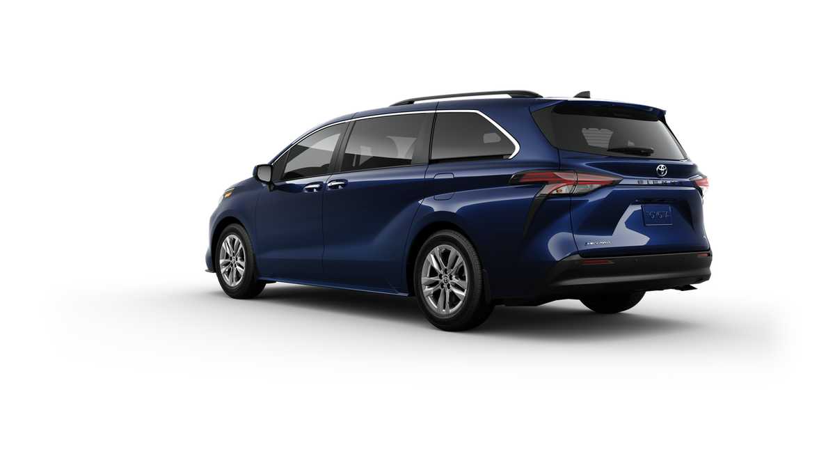 Thumbnail: 2025 Toyota Sienna - 6