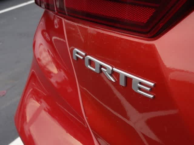 Thumbnail: 2023 Kia Forte - 20