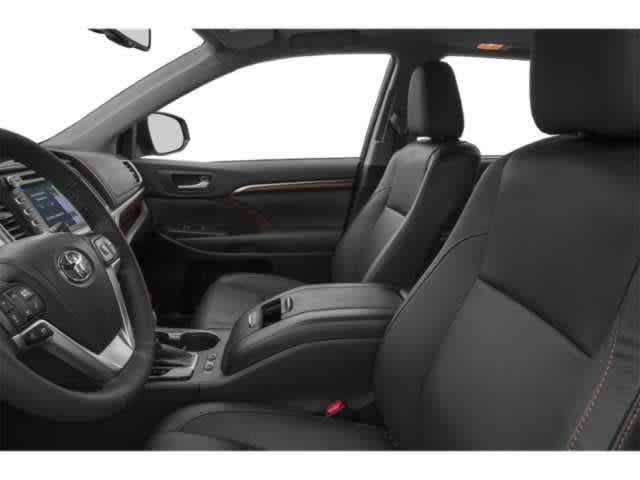 Thumbnail: 2014 Toyota Highlander - 6