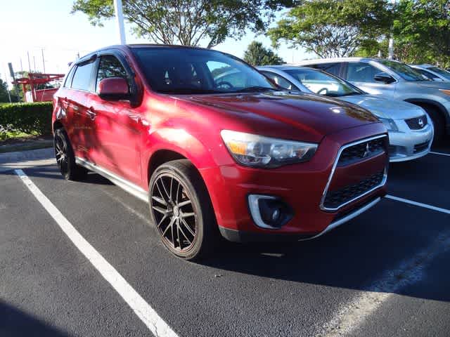Thumbnail: 2015 Mitsubishi Outlander Sport - 3