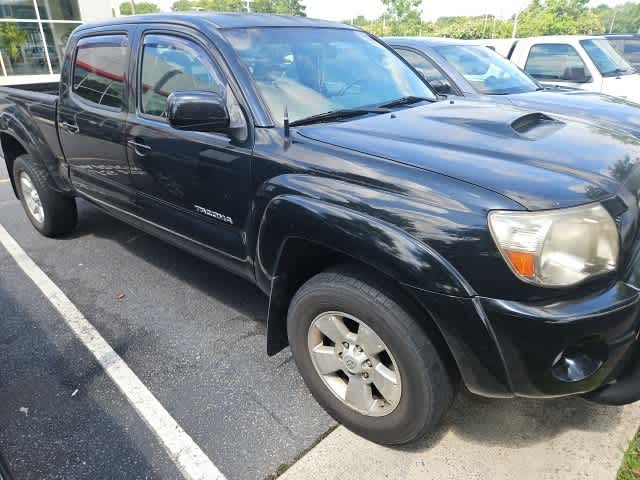 Thumbnail: 2011 Toyota Tacoma - 5