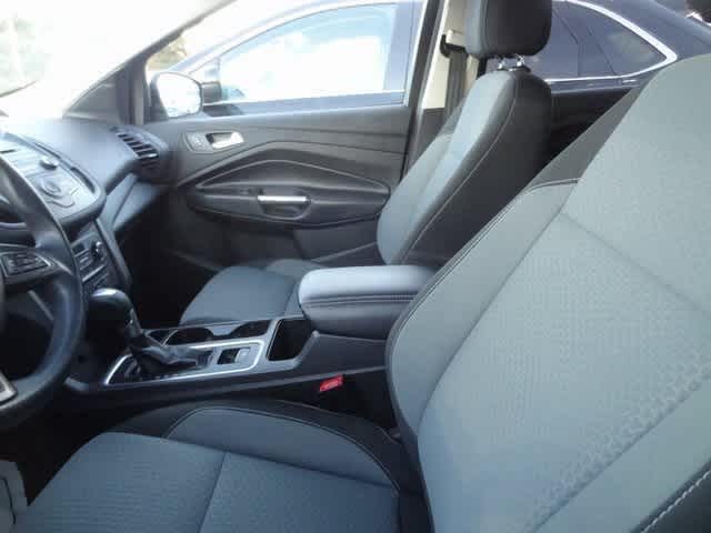Thumbnail: 2017 Ford Escape - 8