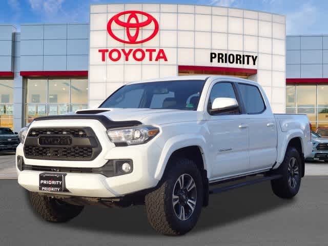 Thumbnail: 2017 Toyota Tacoma - 1