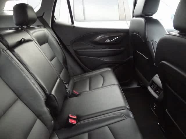 2023 GMC Terrain SLT 8