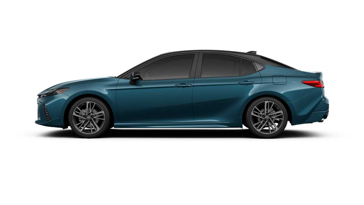 Thumbnail: 2026 Toyota Camry - 4