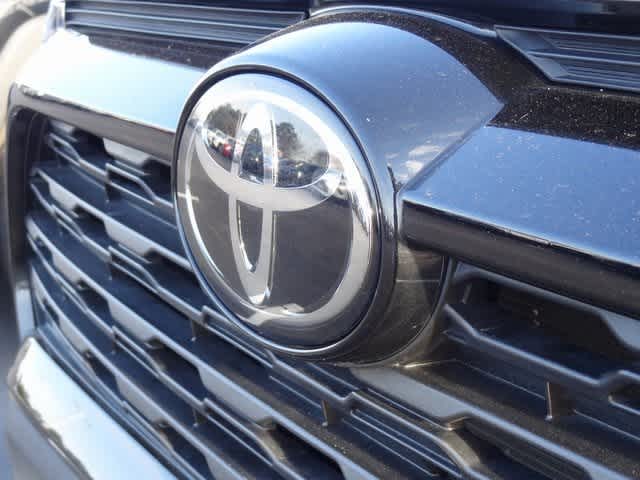 Thumbnail: 2023 Toyota RAV4 - 22