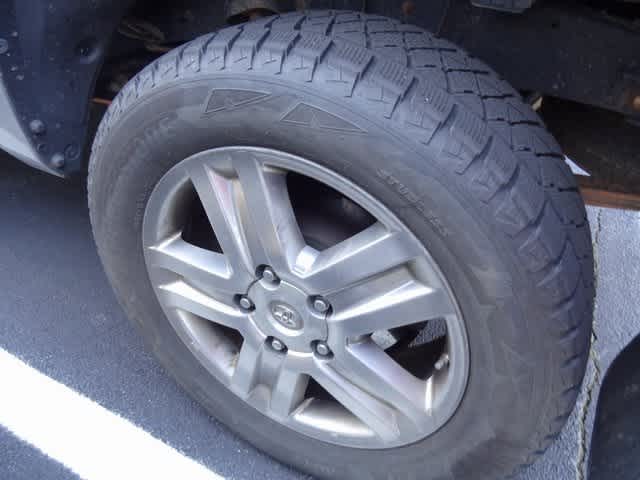 Thumbnail: 2011 Toyota Tundra - 13