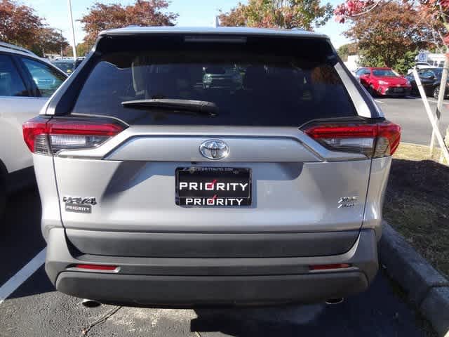 Thumbnail: 2022 Toyota RAV4 - 6