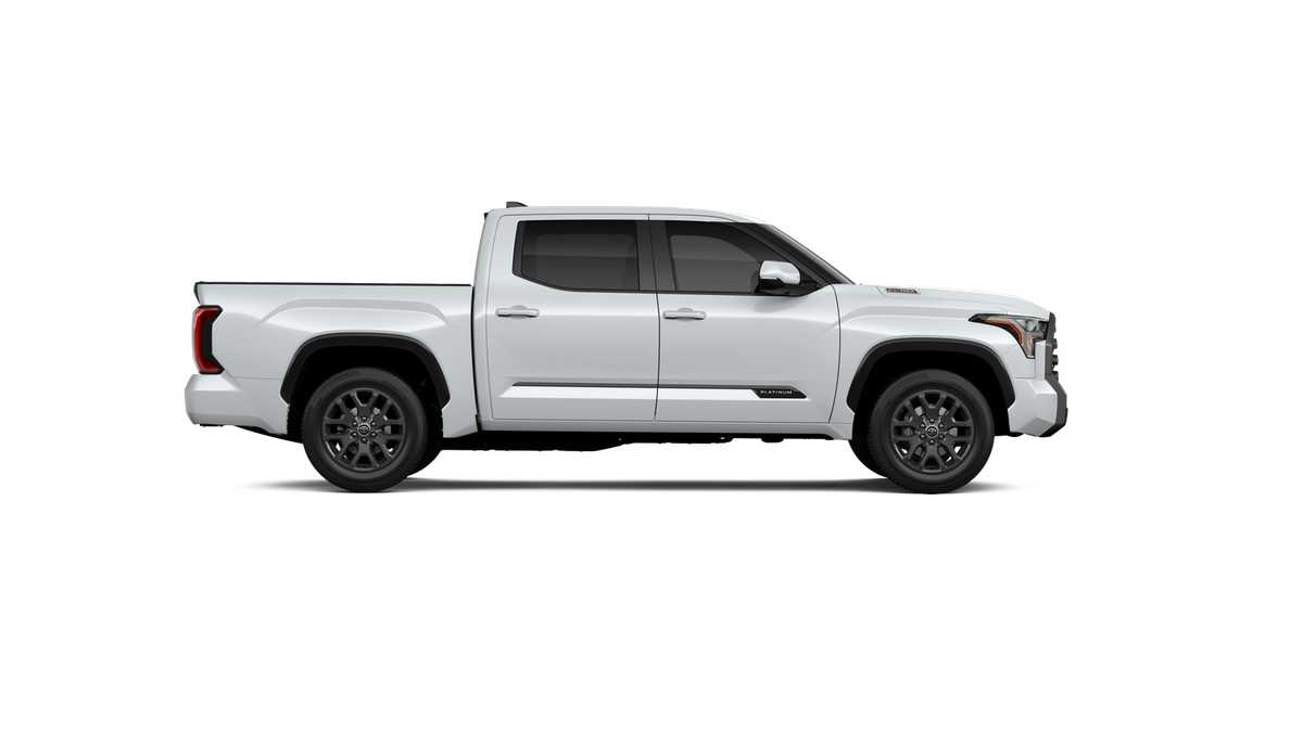 Thumbnail: 2025 Toyota Tundra - 12