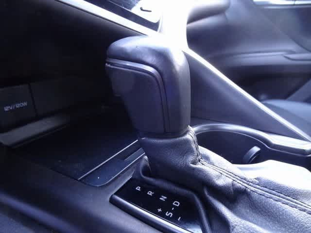 Thumbnail: 2021 Toyota Camry - 12