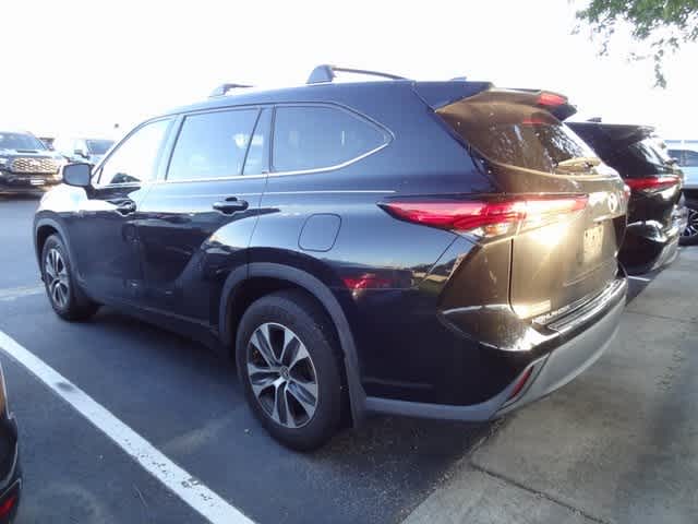 Thumbnail: 2020 Toyota Highlander - 5