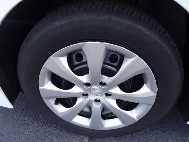 Thumbnail: 2025 Toyota Corolla - 10